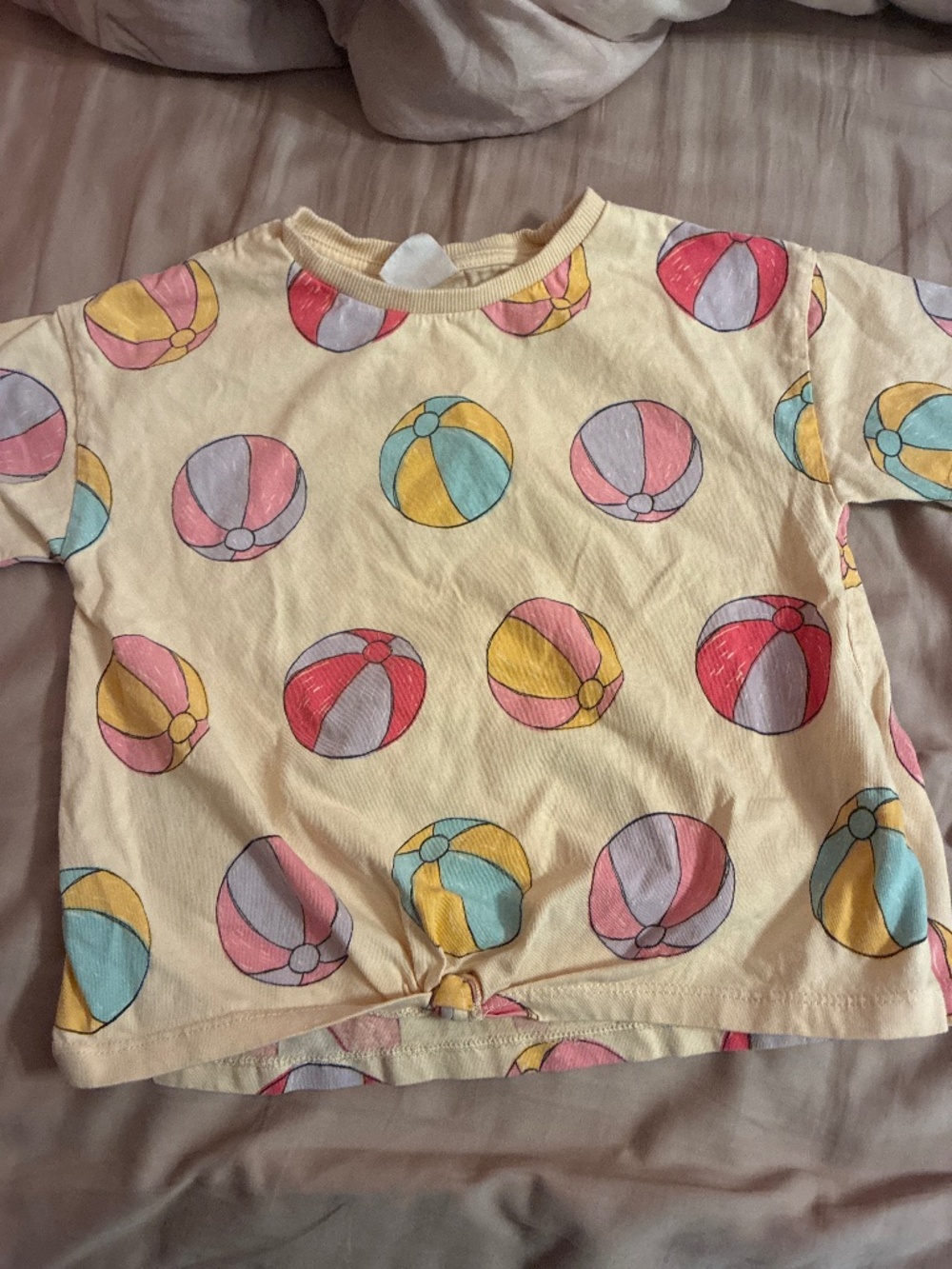 Zara Beachball T-shirt